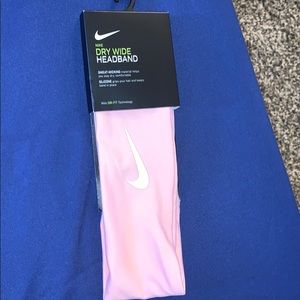 Nike Dry Wide Headband- Light Pink